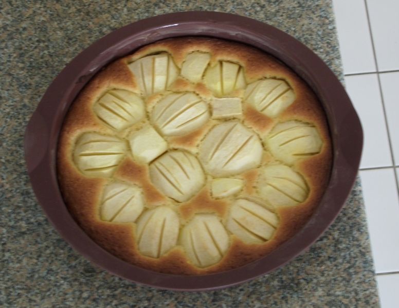 Datei:ApfelkuchenGebacken.jpg